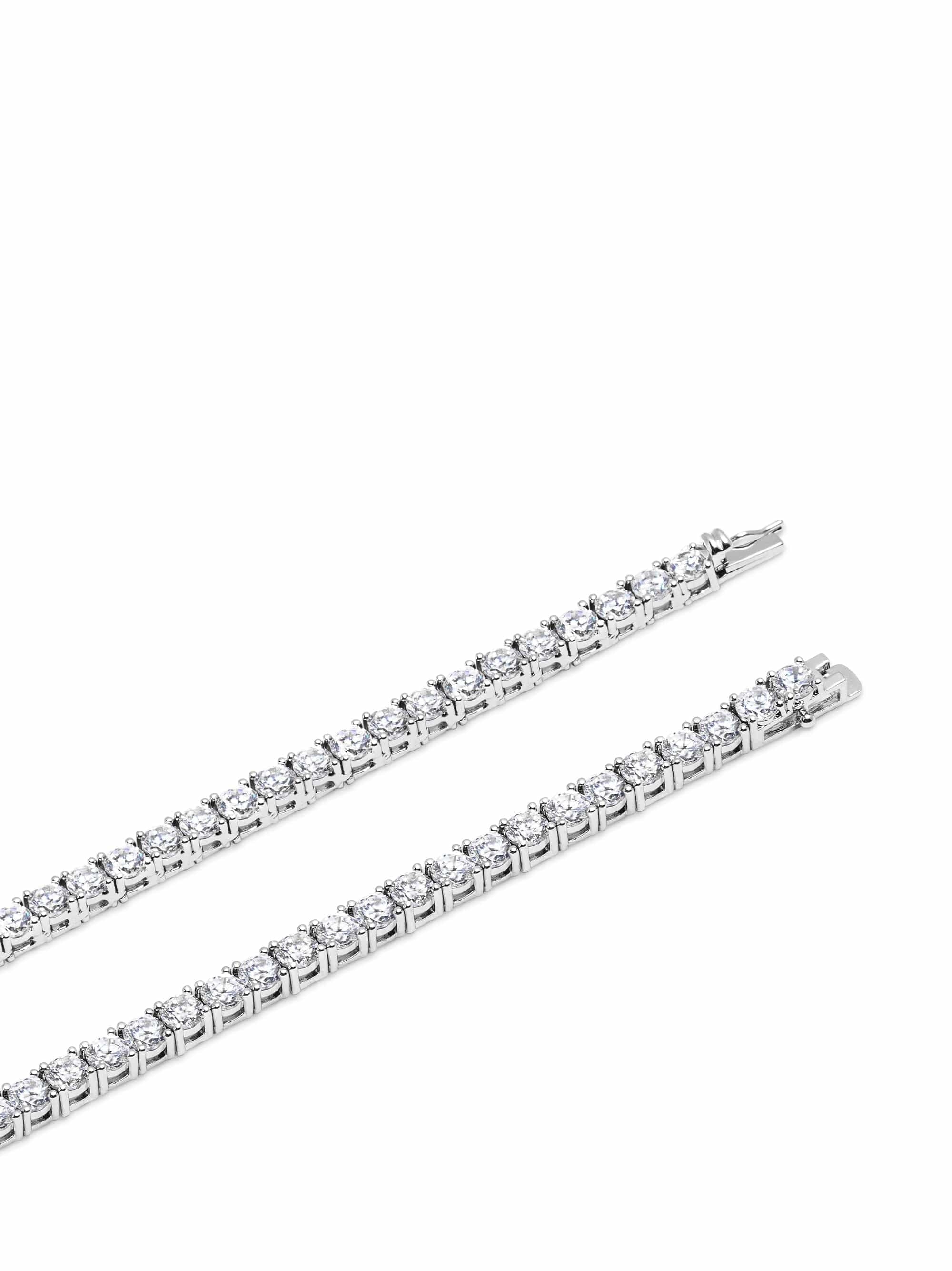 Tennis Necklace in Silver