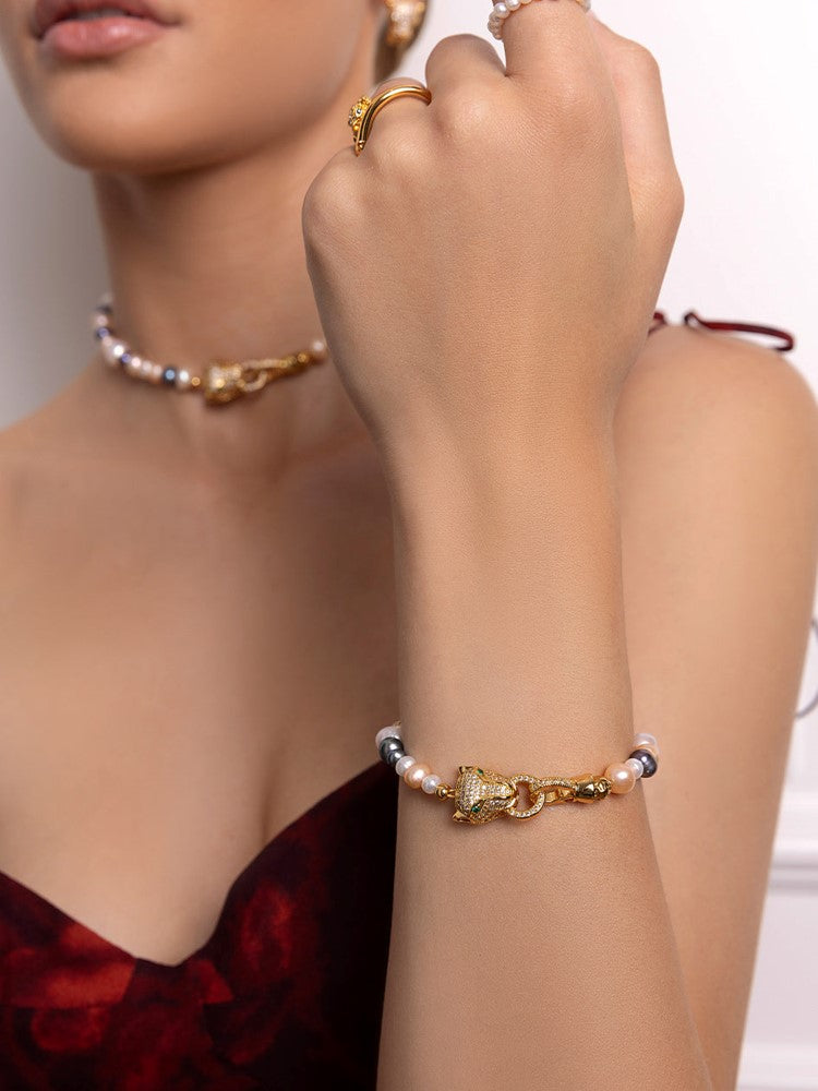 Women'S Multi Colored Pearl Bracelet With Gold Panther Head
