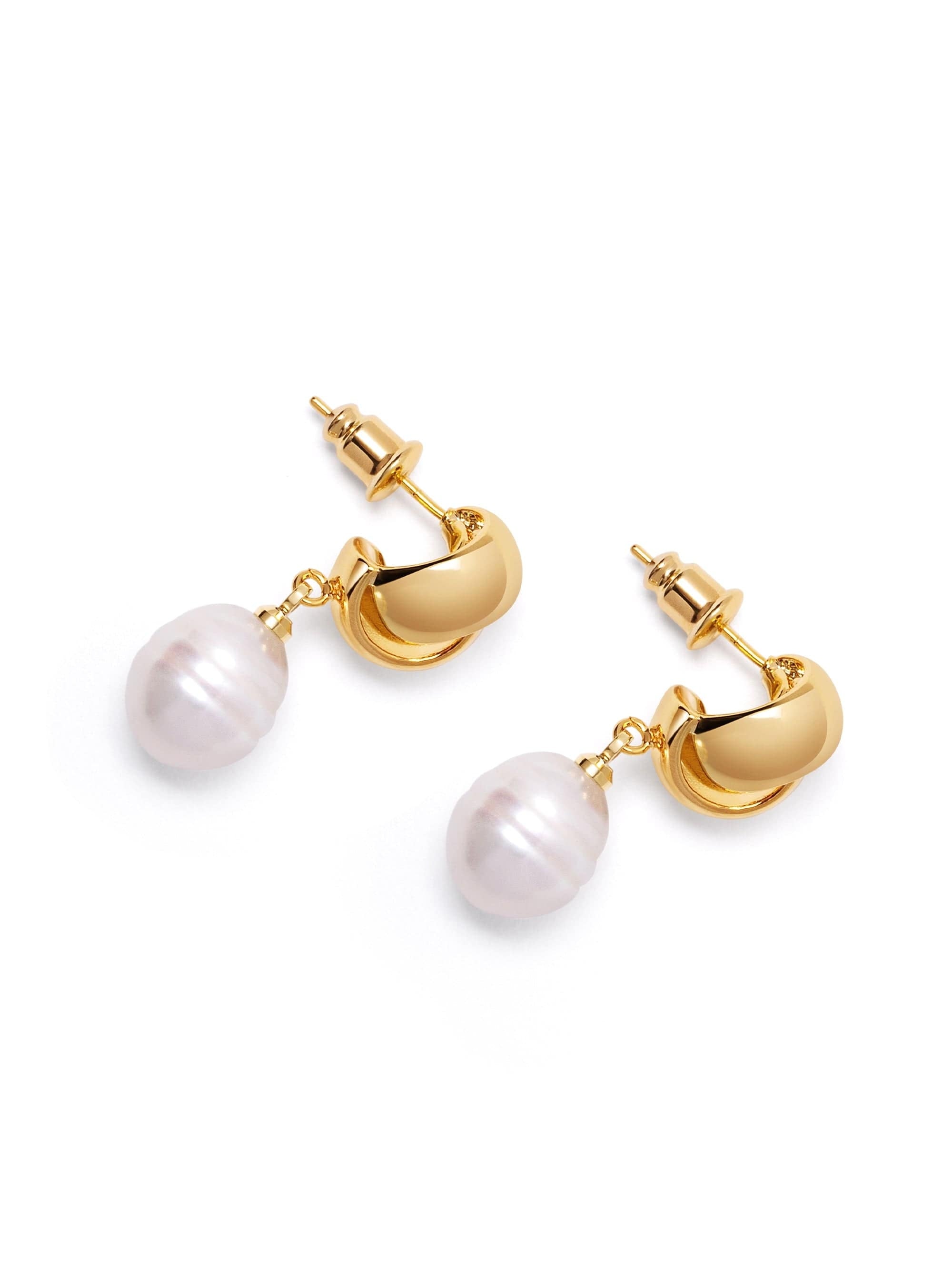 Pearl Drop Earrings in Gold